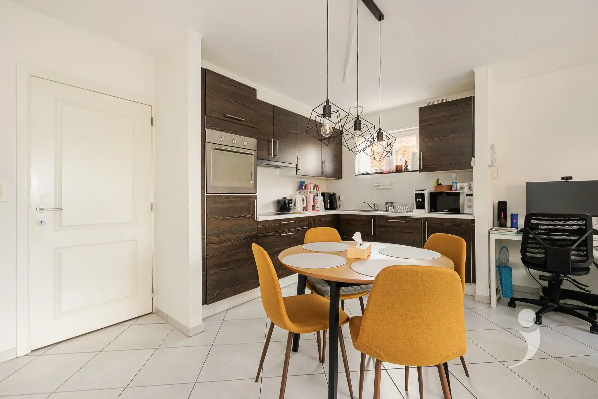 Instapklaar gelijkvloers appartement met ruim terras in Veltem-Beisem foto 4