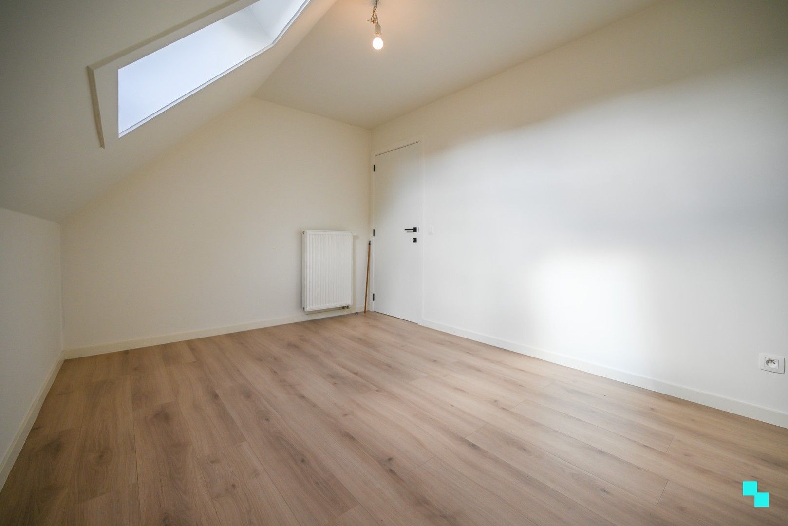 Instapklare ééngezinswoning met drie slaapkamers in rustige buurt te Rumbeke foto 26