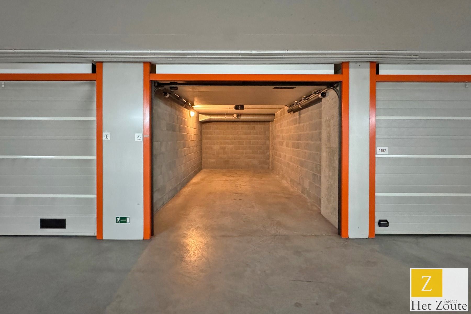 Uitstekend gelegen garagebox - Minigolf Knokke foto 2