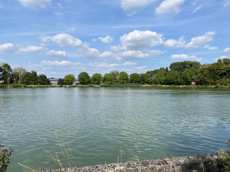 Prachtig gelegen halfopen bebouwing foto 3