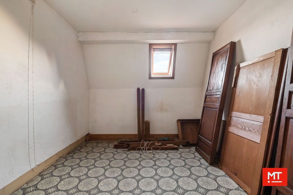 Te renoveren alleenstaande woning in de dorpskern van Wulvergem (Heuvelland) foto 11