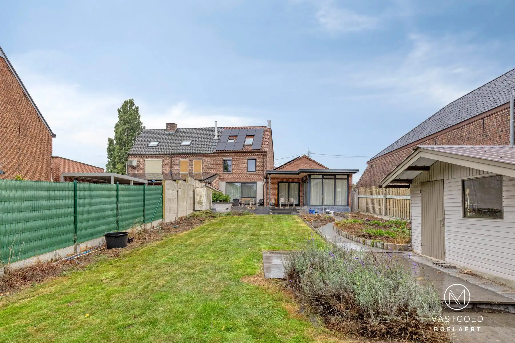 Volledig gerenoveerde woning met idyllische tuin en polyvalent bijgebouw in Aspelare foto 31