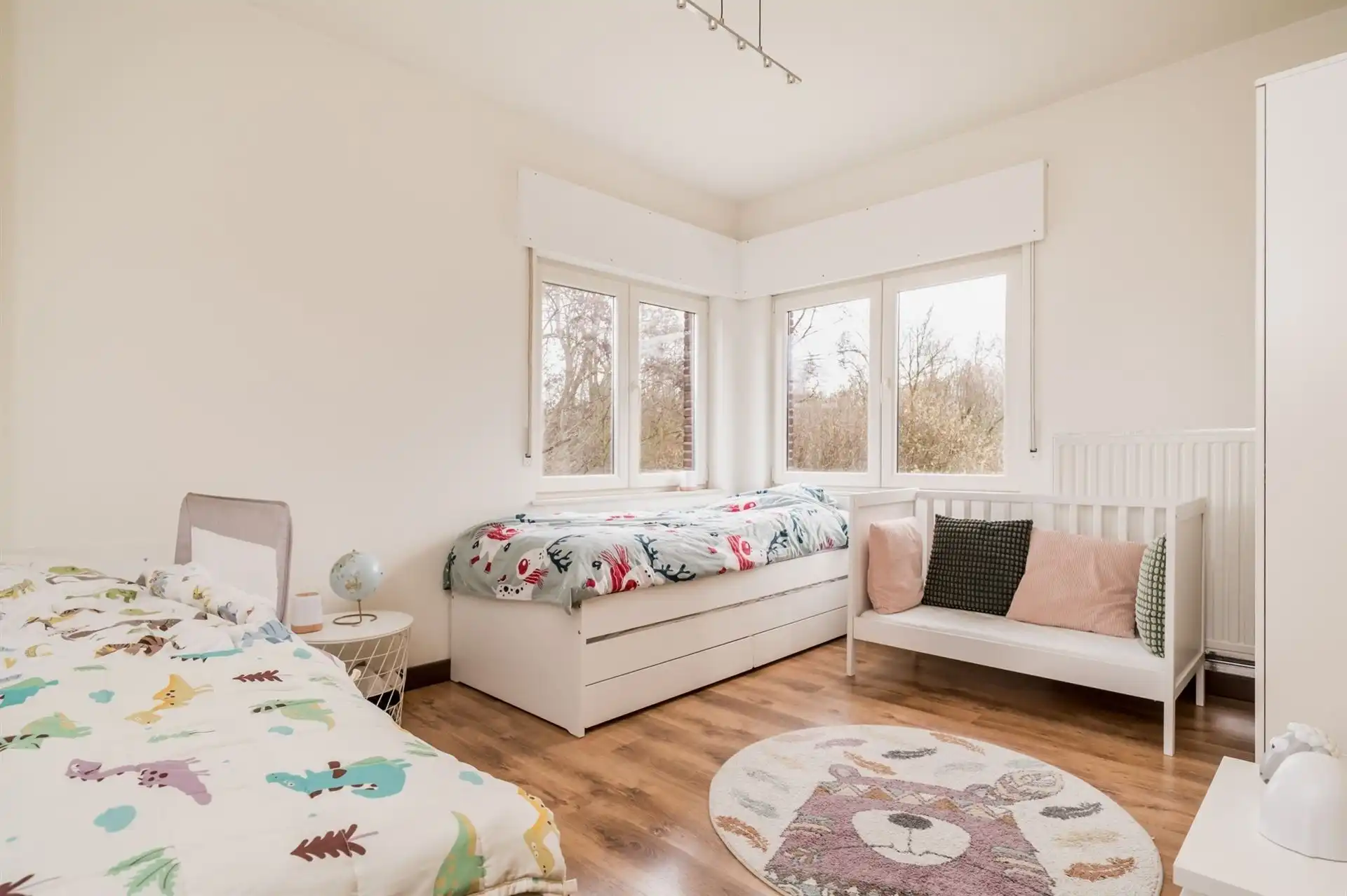 Ruime gezinswoning op perceel van 2.491m² in Mechelen-Zuid foto 3