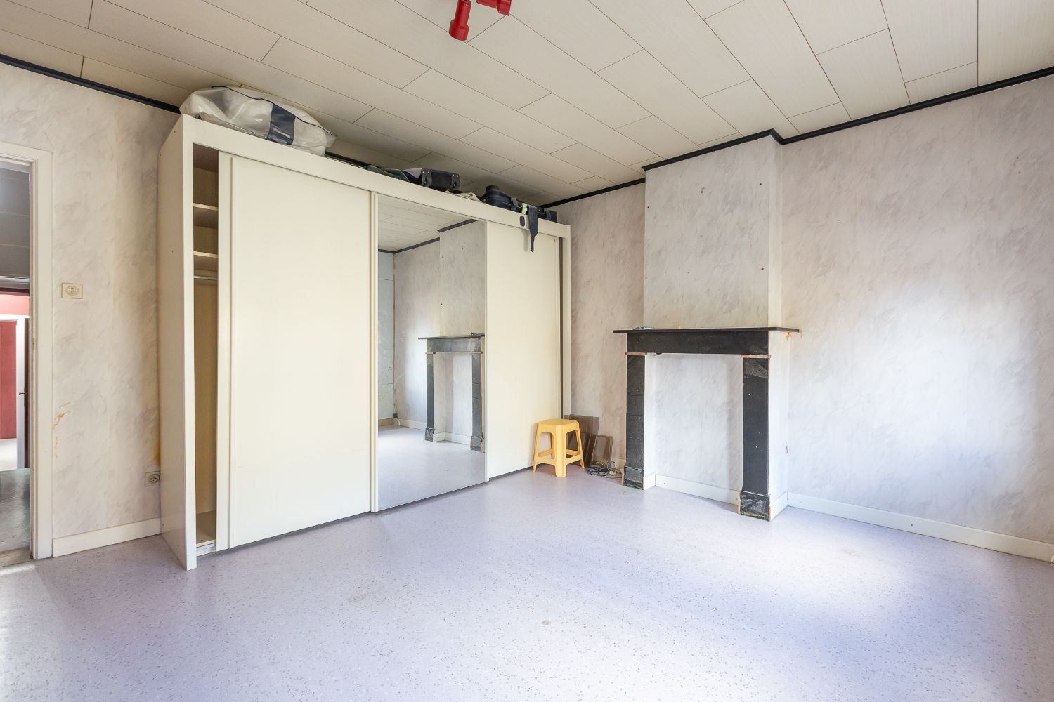 Te renoveren woning op aangename locatie foto 15