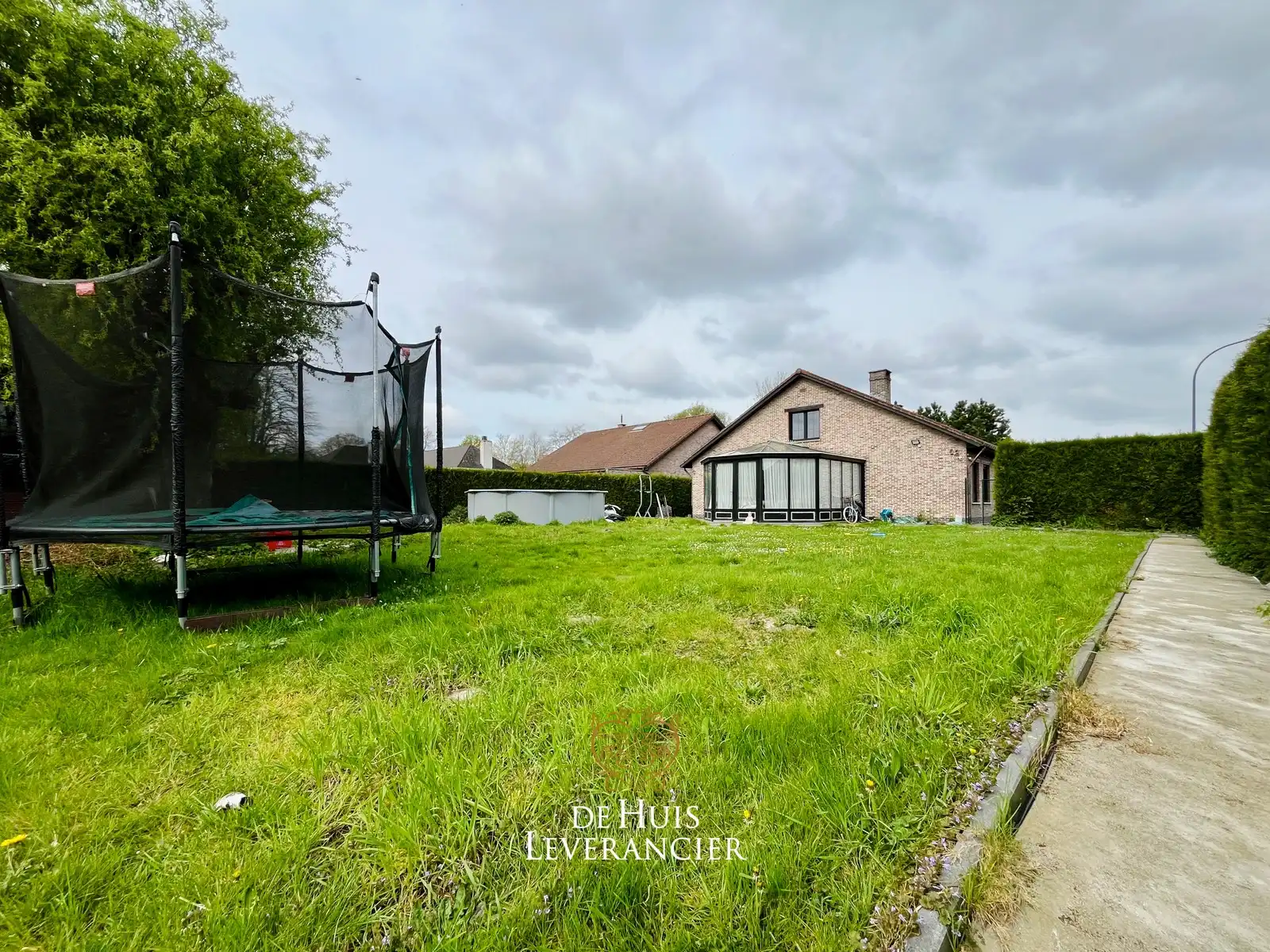 Laagbouwvilla op een strategische topligging te koop in Kontich foto 25