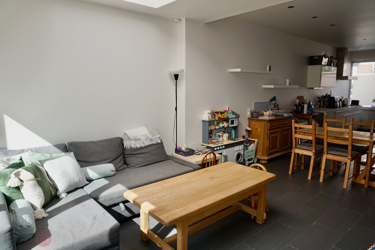 Gezellige rijwoning met 3 slaapkamers en tuin binnen de ring van Leuven. foto 4