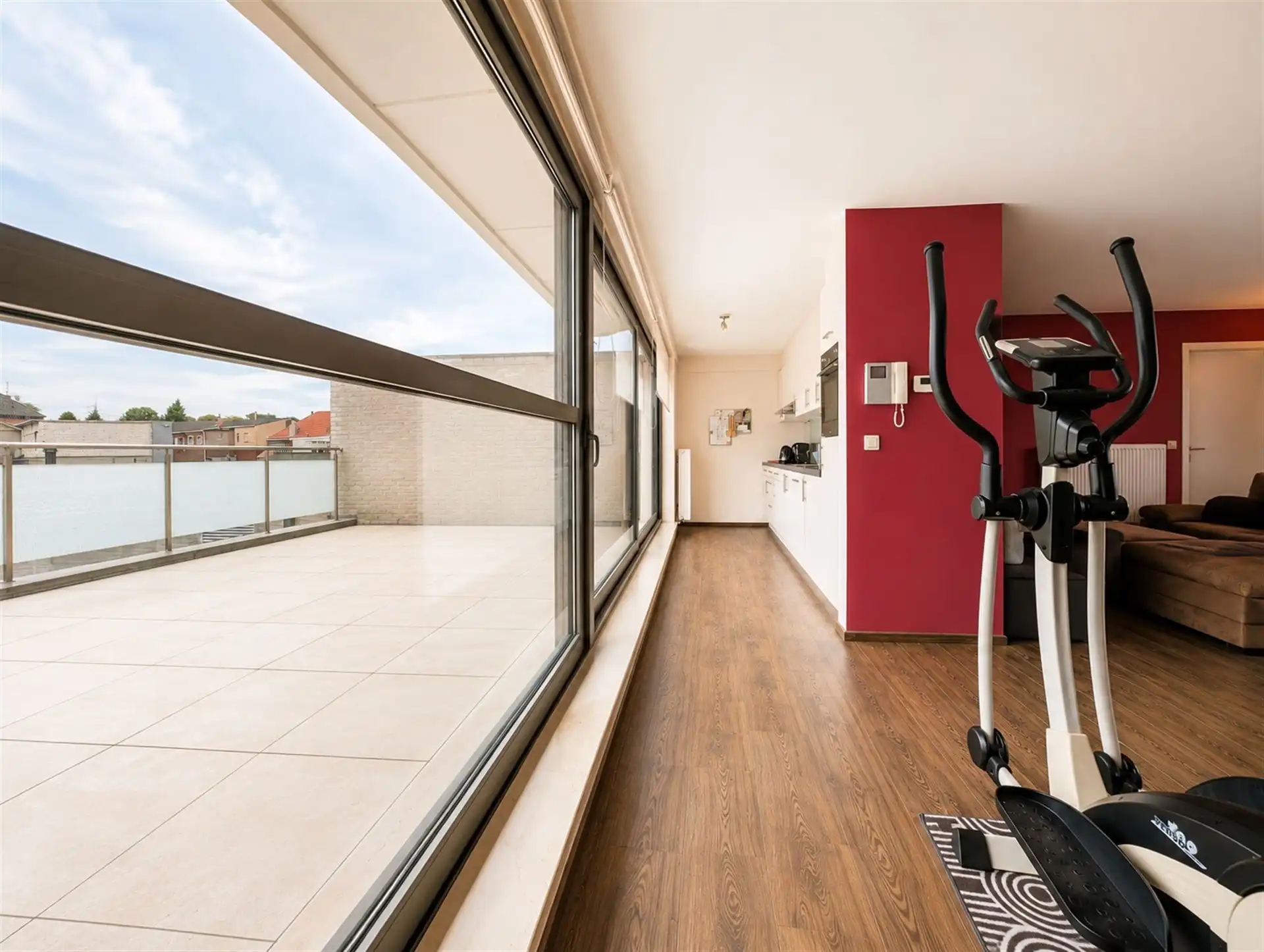 Ruim duplexappartement van 121 m² met 2 terrassen in Riemst foto 5