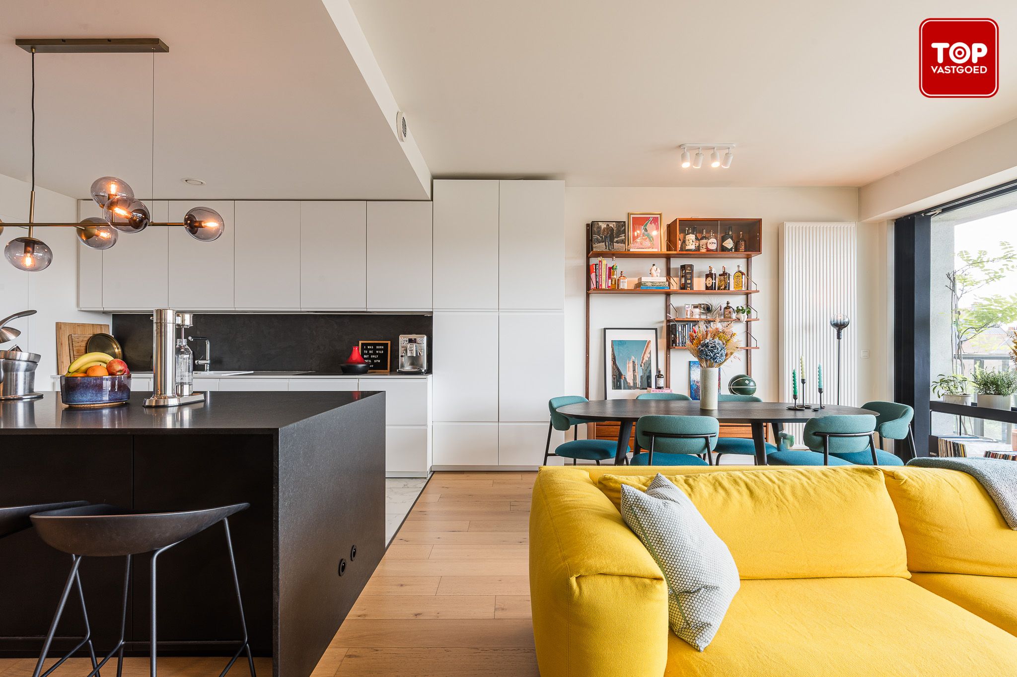 Modern en energiezuinig appartement met zicht op het water en zicht op de binnentuin foto 11