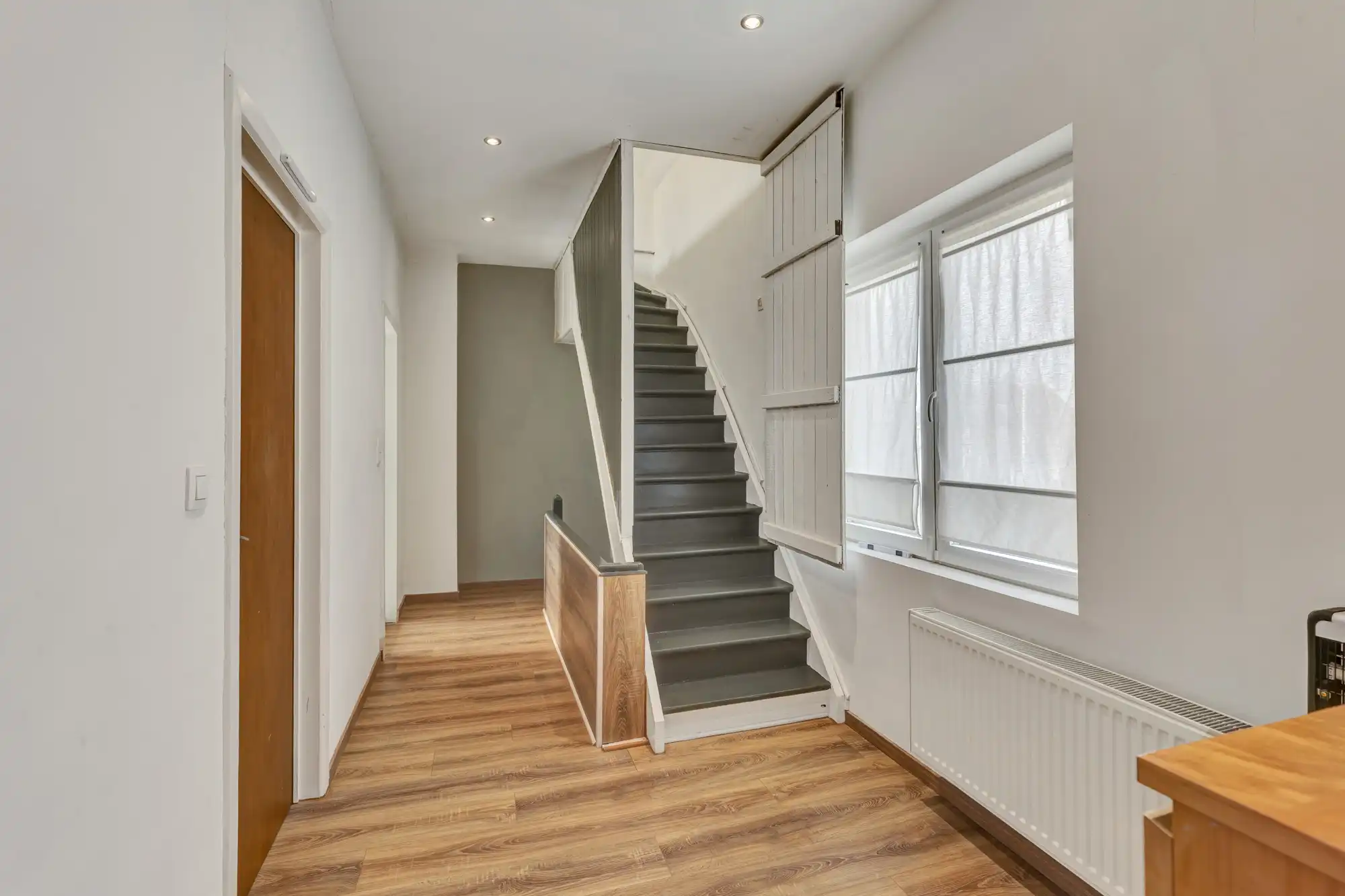 Gerenoveerde woning op 24a 12ca foto 19