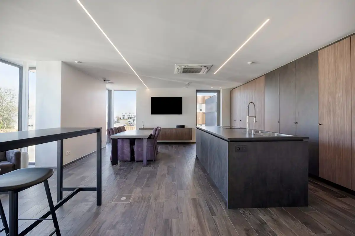 Grondig gerenoveerd KMO gebouw met magazijn en kantoorruimtes in Heverlee op een perceel van 11a19ca! – EPC -22,65 kWh/m² foto 17