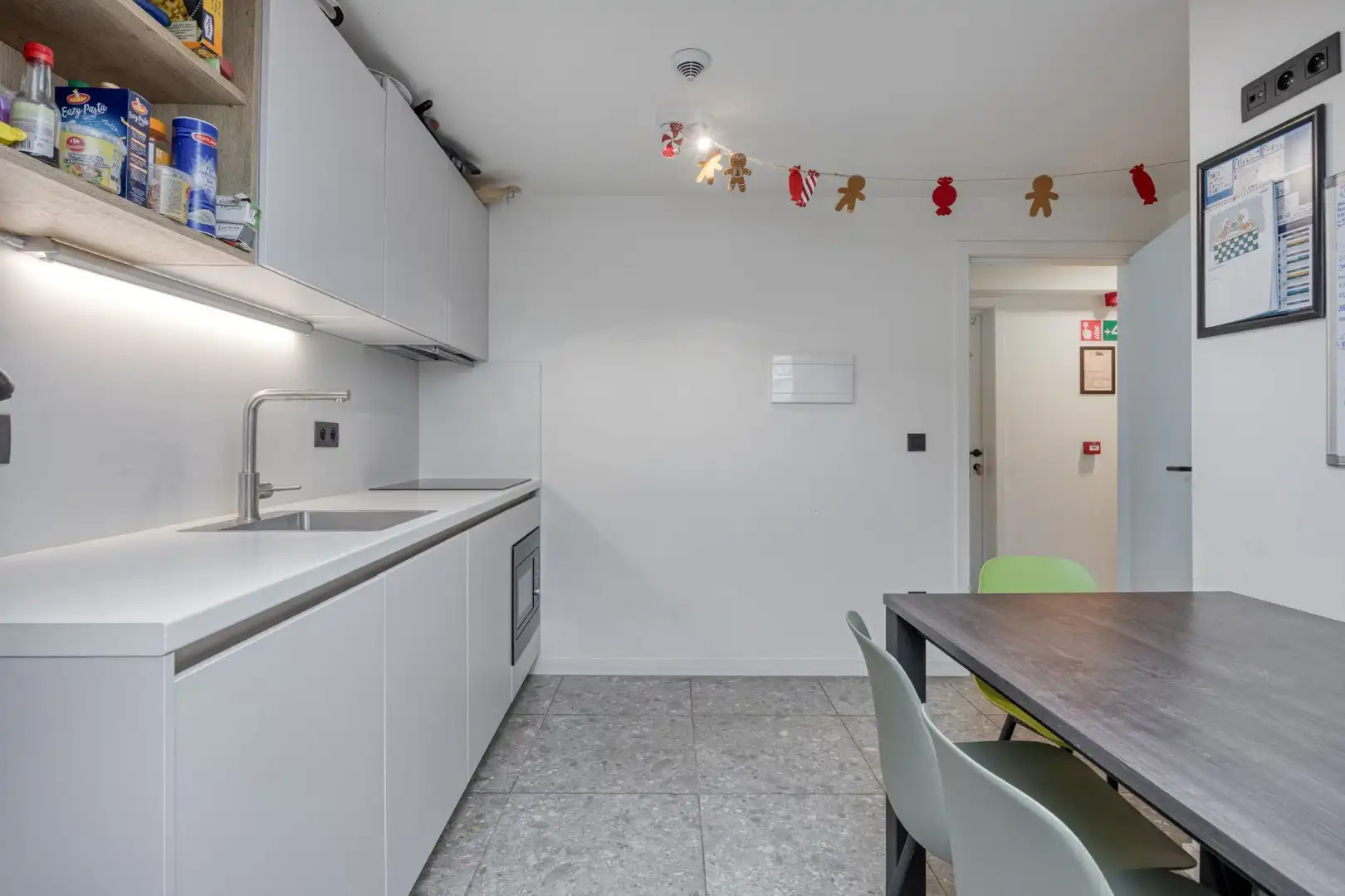 Studentenkamer van 21,53m² in prachtig gerenoveerd en ruime residentie met tuin in Leuven - EPC A foto 9