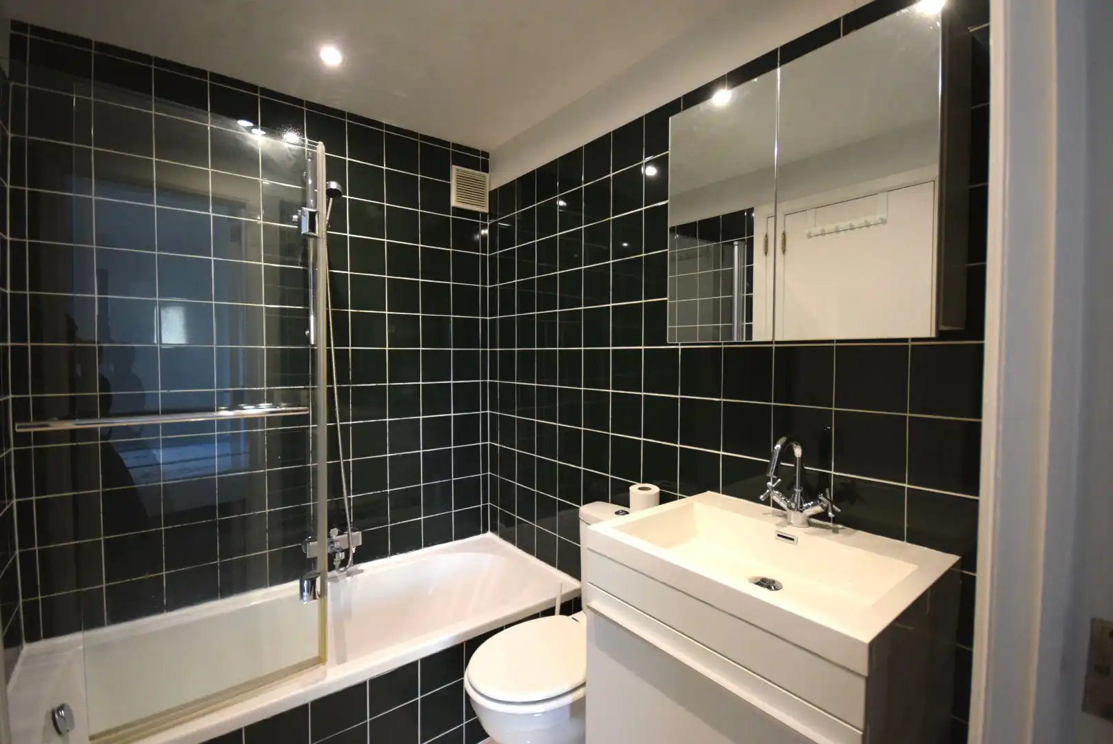 Appartement met één slaapkamer in Gentbrugge foto {{pictureIndex}}