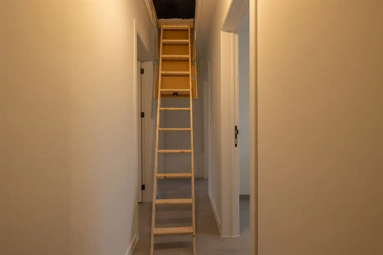 Instapklare nieuwbouwwoning op ruim perceel met 3 slk foto 26