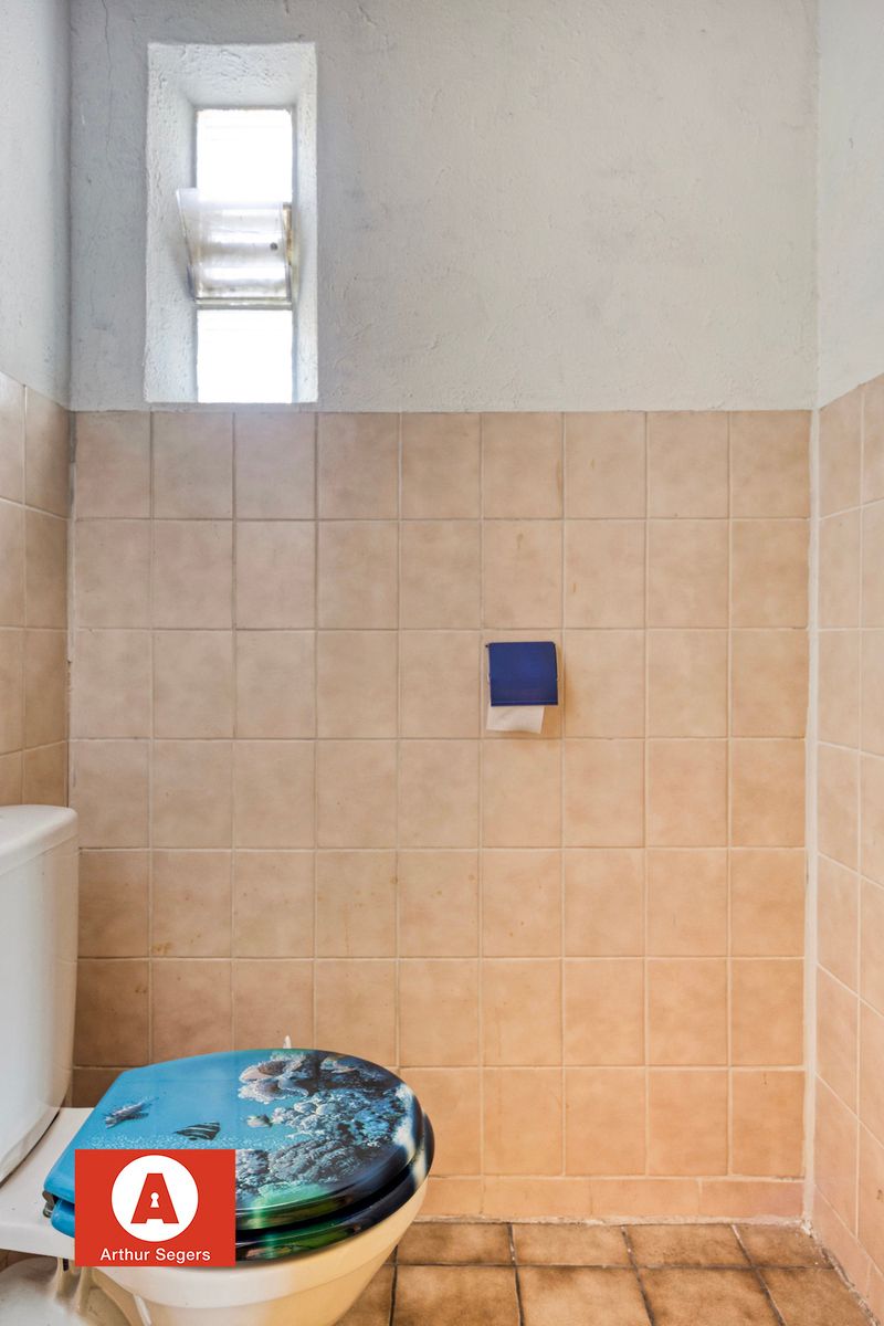 IN OPTIE - Te renoveren/op te frissen Bungalow. foto 18