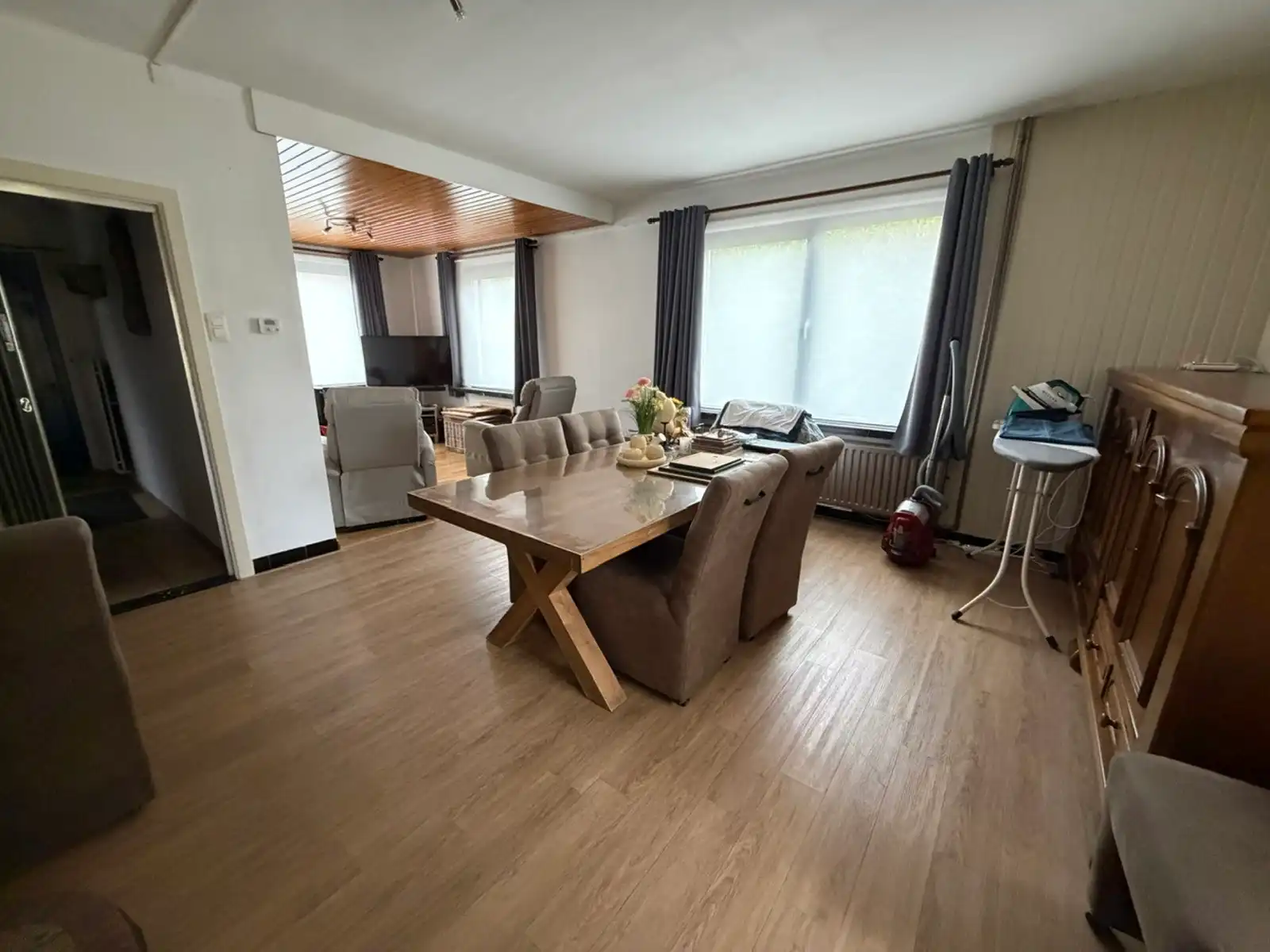 Rustig gelegen woning met 3 slaapkamers en prachtige tuin foto 3