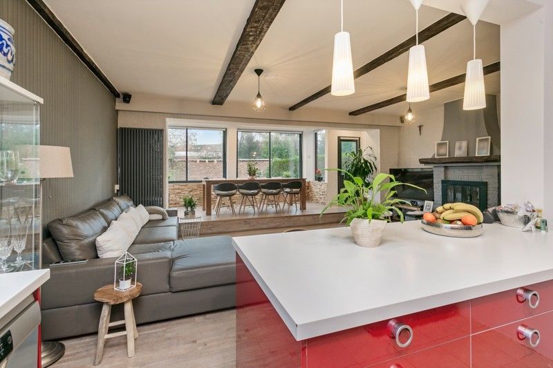 GELIJKVLOERSAPPARTEMENT MET TUIN EN GARAGE IN KONINGSLO foto 10