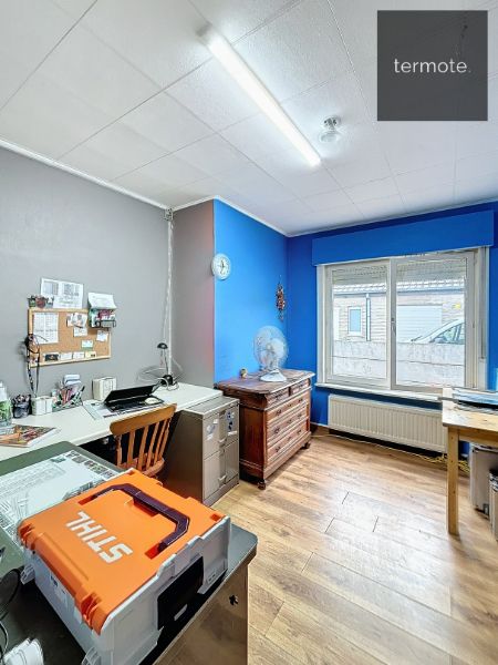 Te renoveren vrijstaande woning met grote tuin foto 15