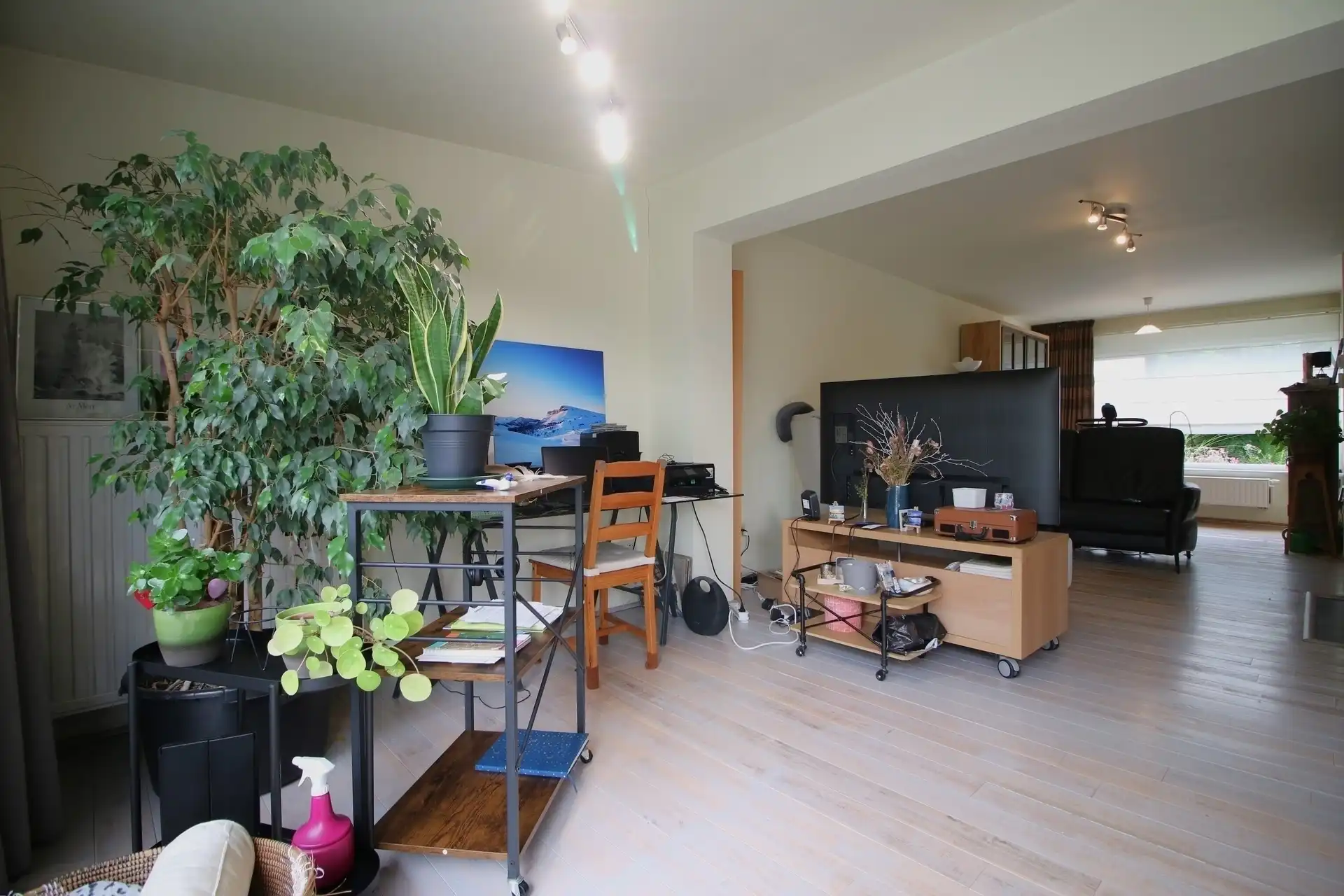 Vernieuwde woning HOB in rustige woonwijk foto 5