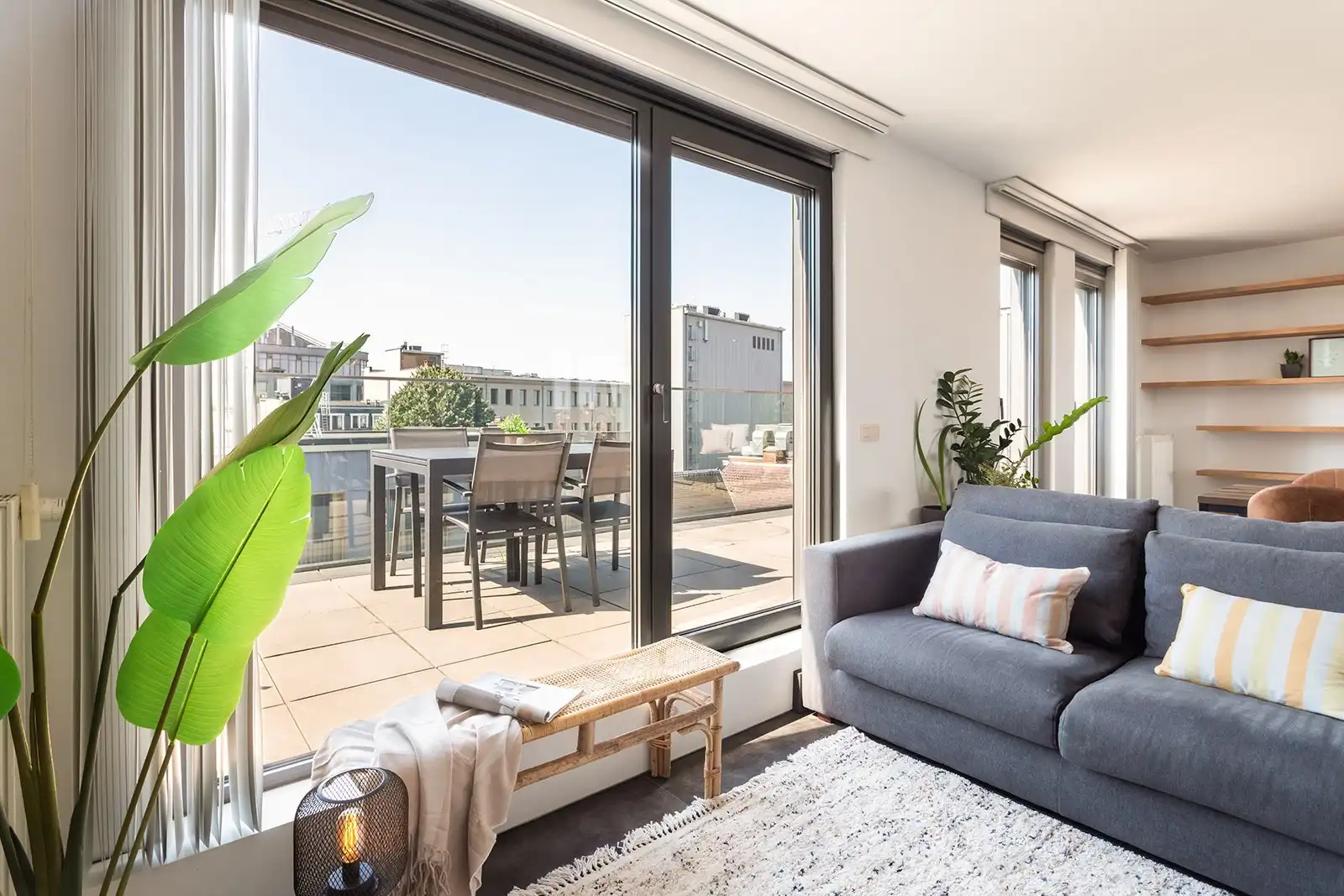 Penthouse met ruime terrassen en prachtige zichten!  foto {{pictureIndex}}
