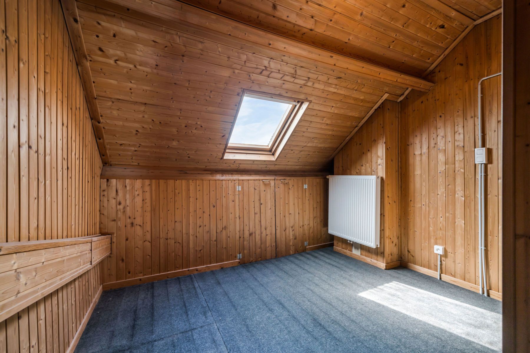 Vernieuwde woning met 4 slaapkamers en zonnig terras! foto 13