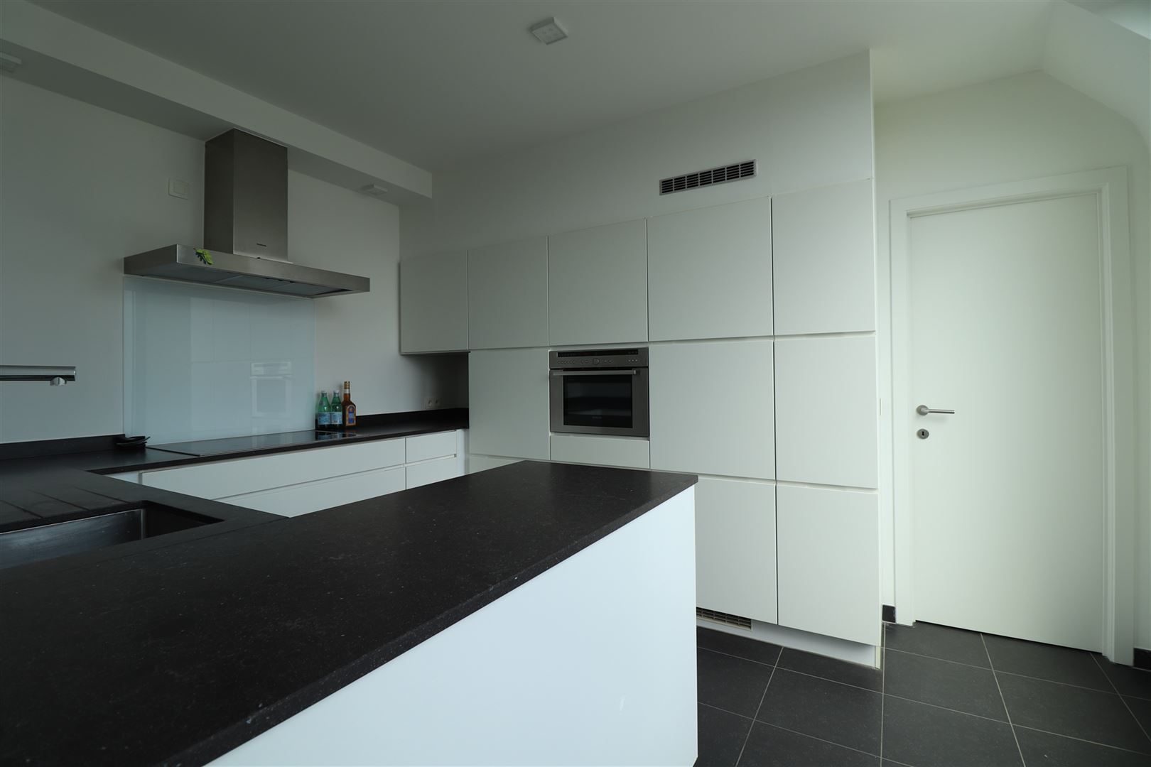Dakappartement met prachtig uitzicht in Boom foto 4