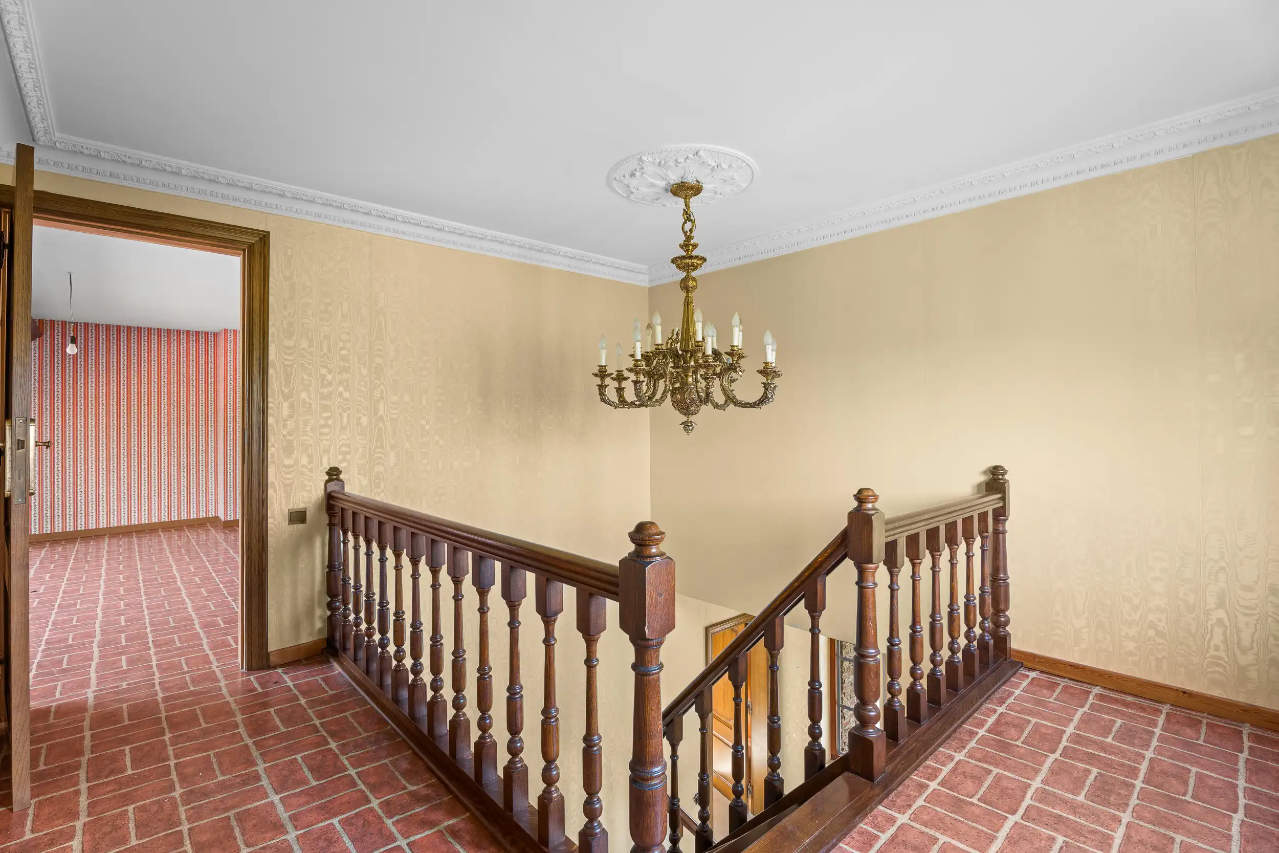 Karaktervolle villa met grote tuin in het groen te Wetteren foto 12