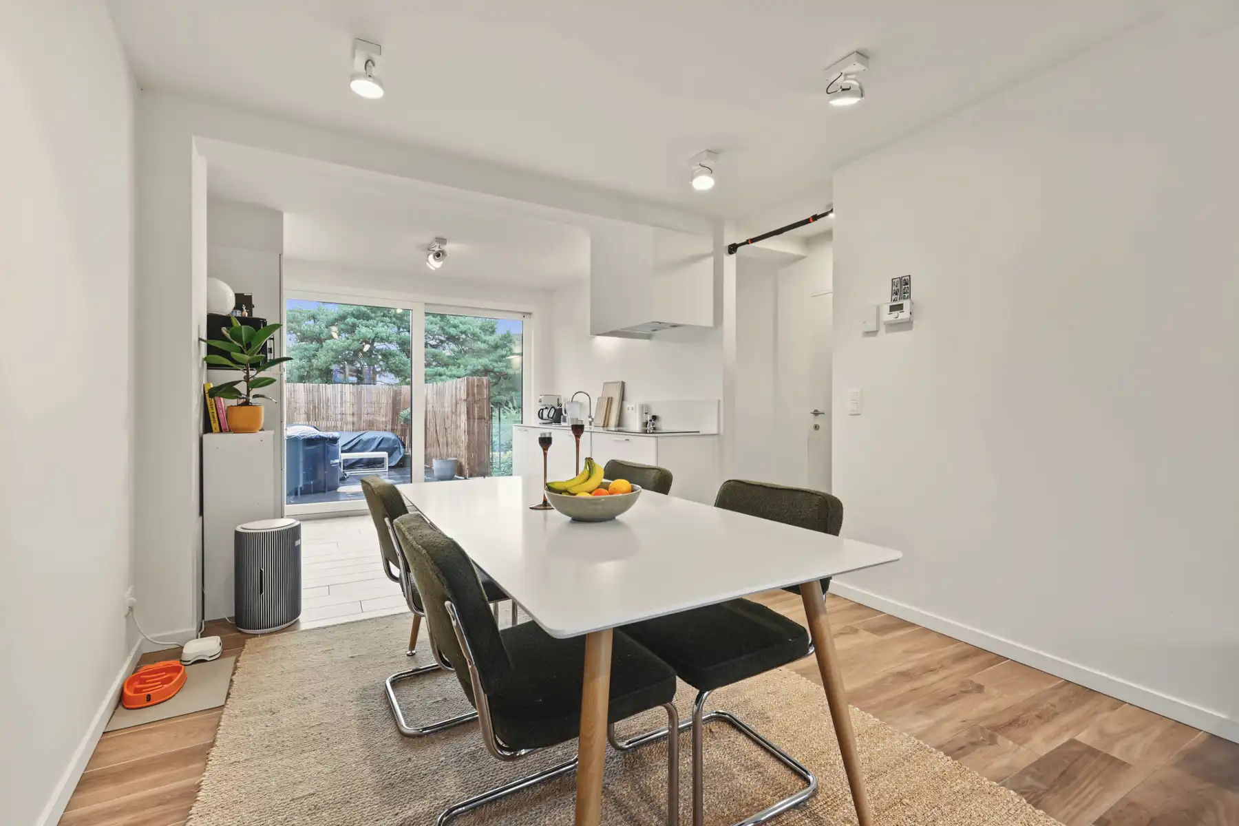 Centrum Schilde. Ruim duplex appartement met 3 slaapkamers. foto 5