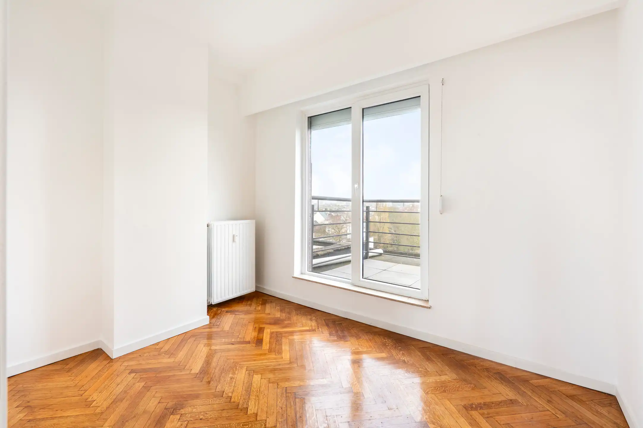 ANTWERPEN - Vernieuwd appartement met royaal terras foto 4