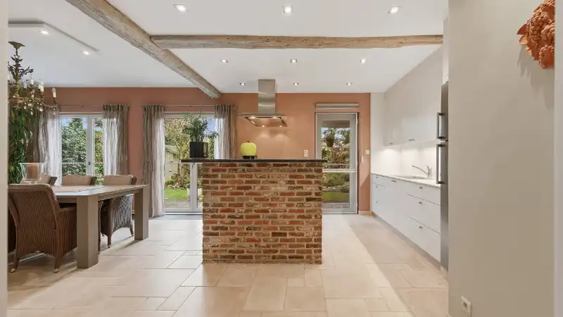 Vernieuwd landhuis van 175m² op 4a79ca foto 10