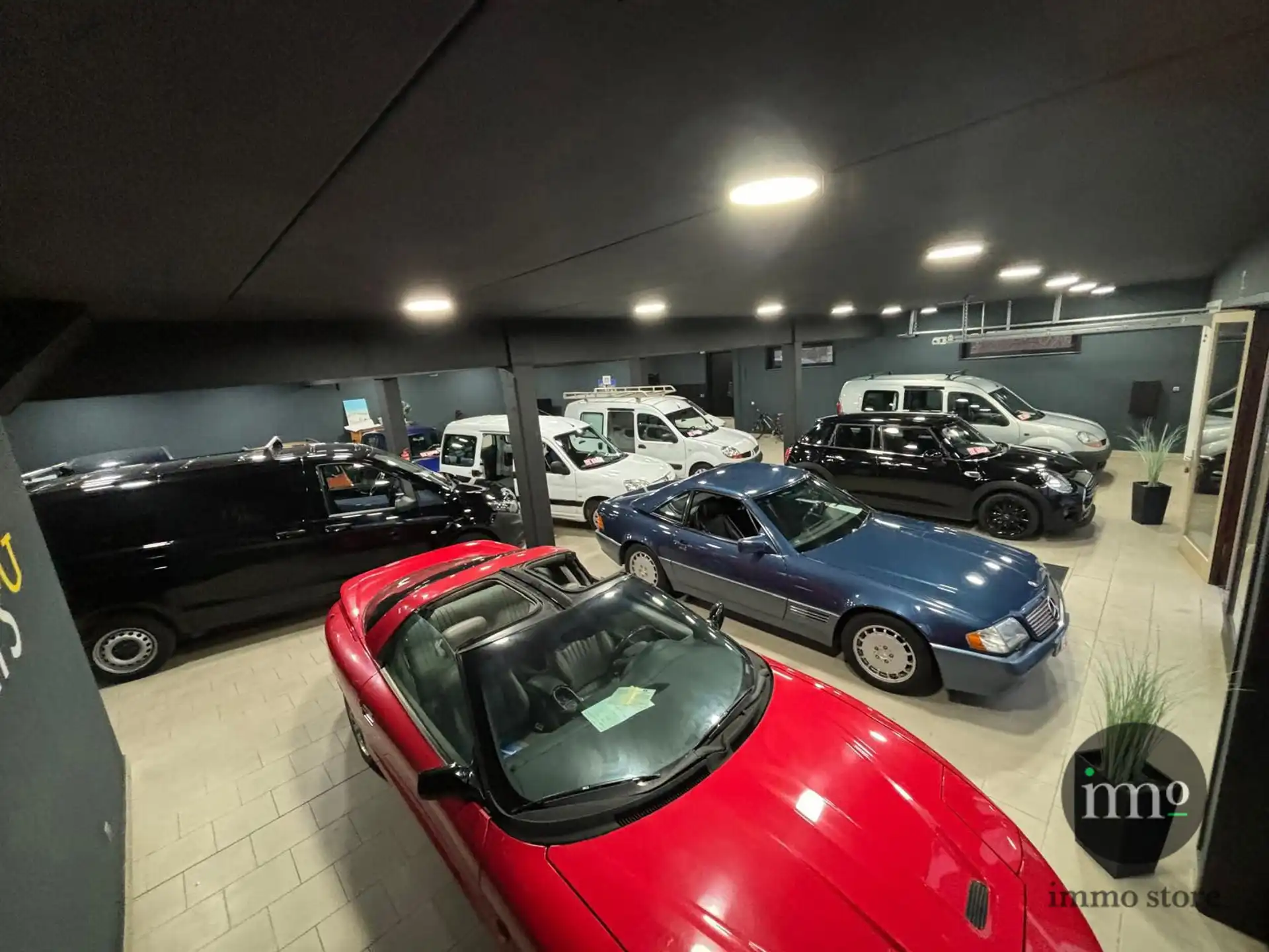 Een uitzonderlijk pand waar ondernemen, ruimte en wonen perfect samenkomen. foto 2