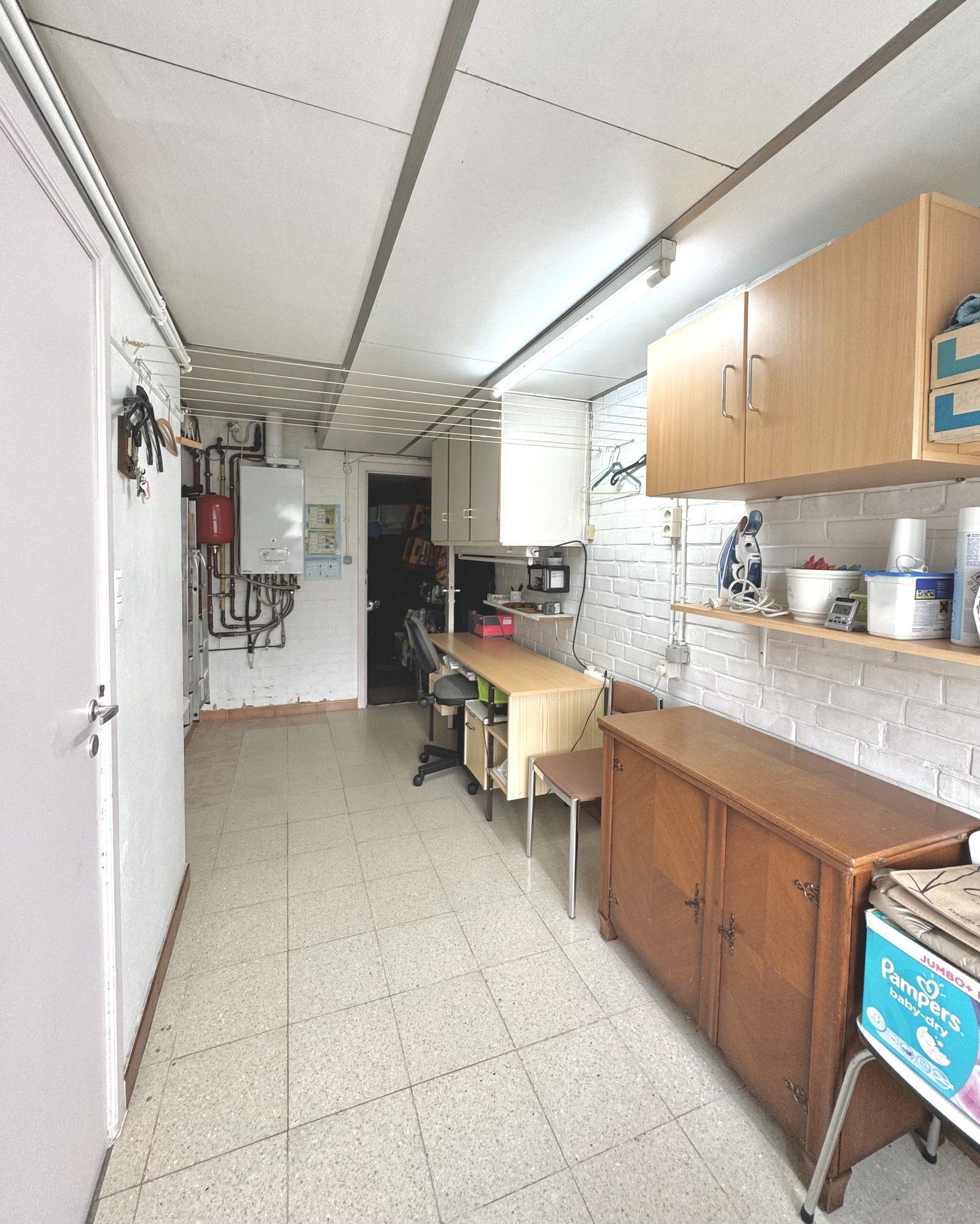 DRIEGEVELWONING MET 3 KAMERS, GARAGE & TUIN foto 23