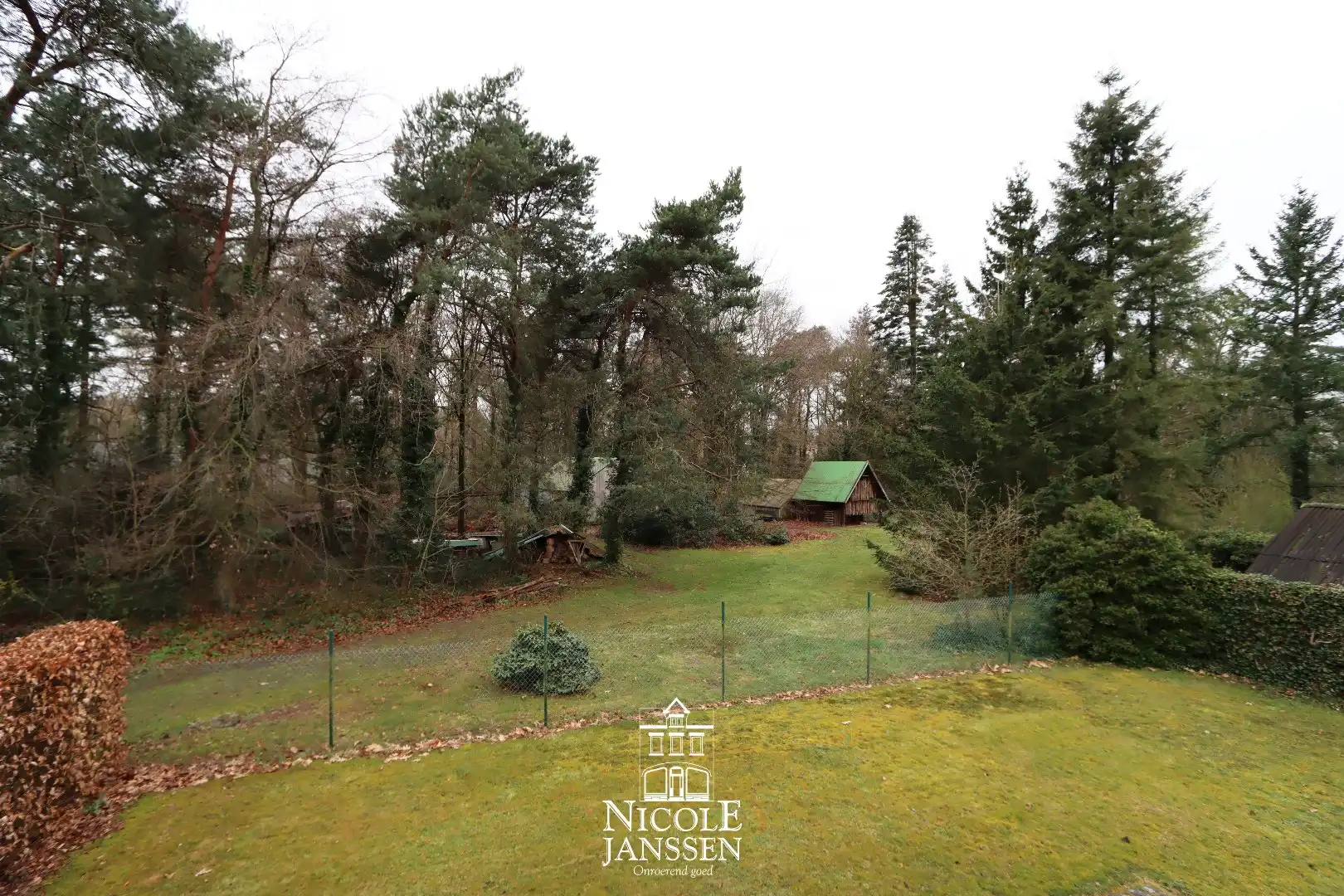 Degelijk gebouwd landhuis  foto 22