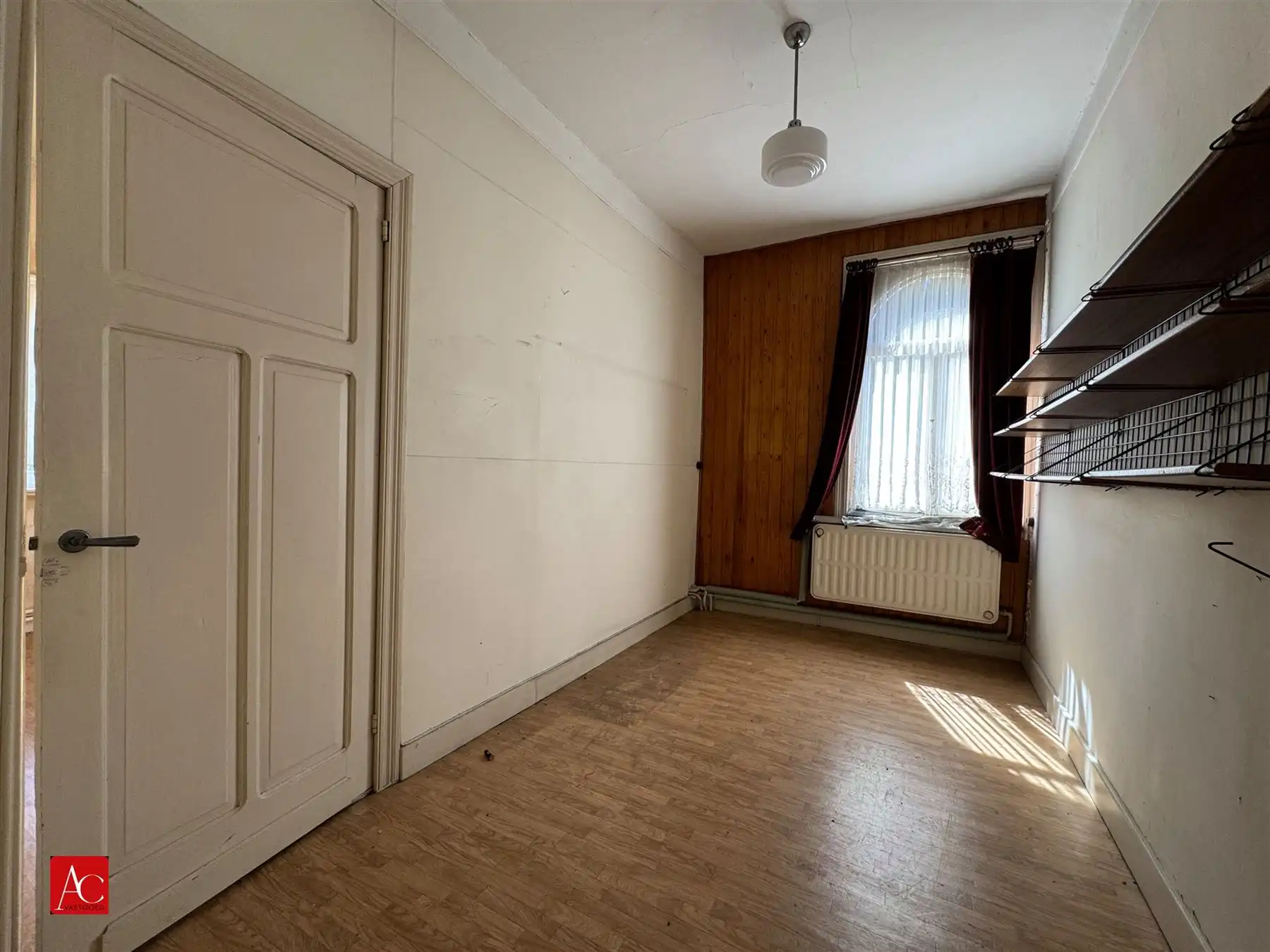 Renovatiewoning op ruim perceel of projectgrond foto 20