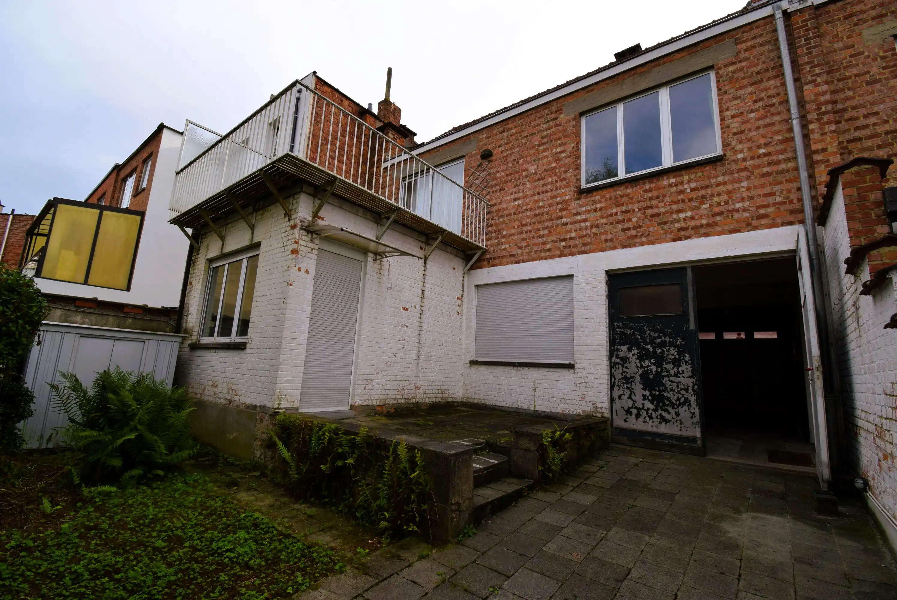 Woning met achterbouw foto 4