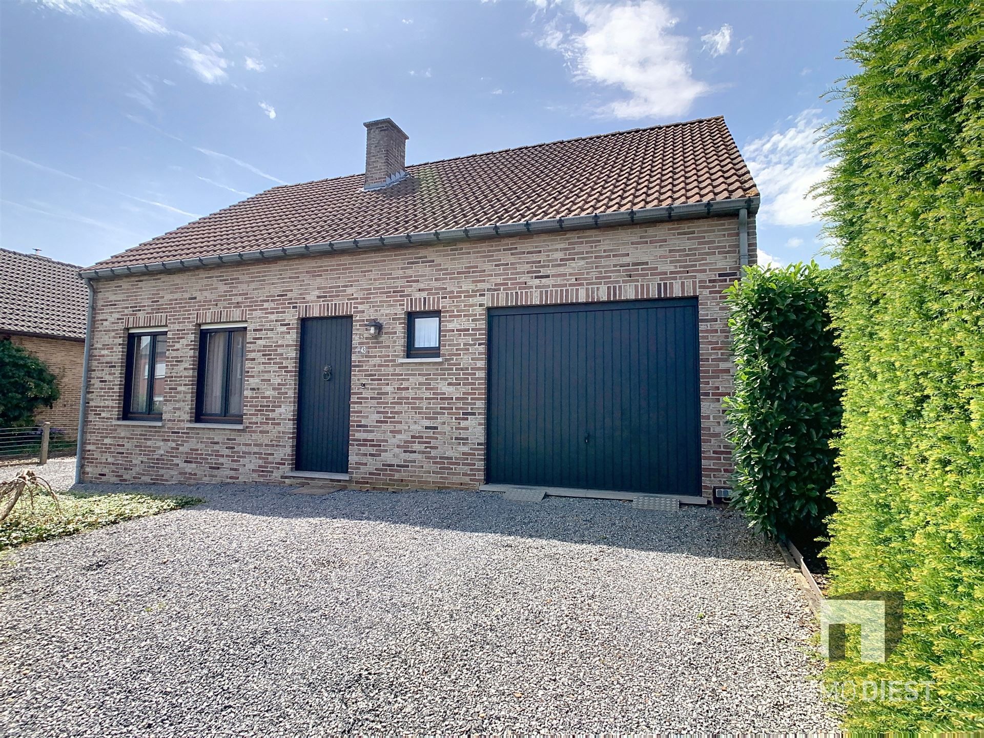 Charmante woning op 9a 48ca foto 2