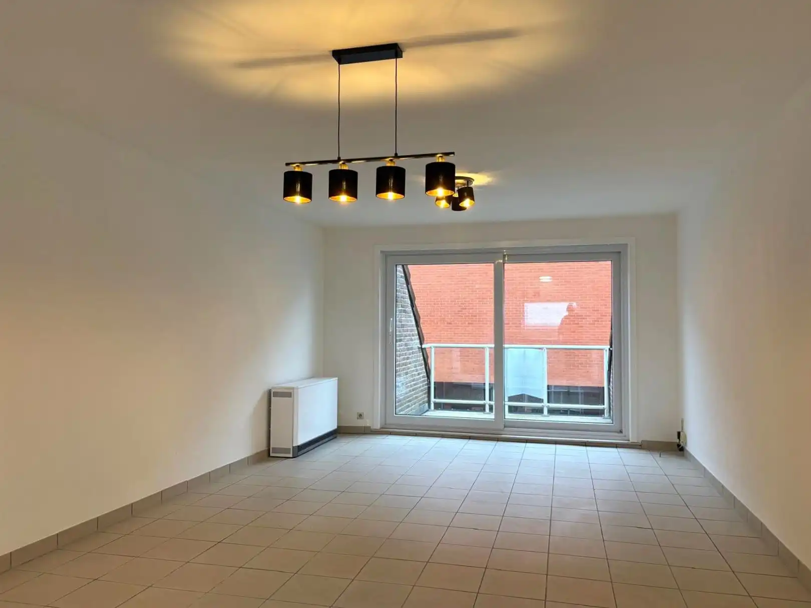 Ongemeubeld duplex appartement met 2 slaapkamers foto 3