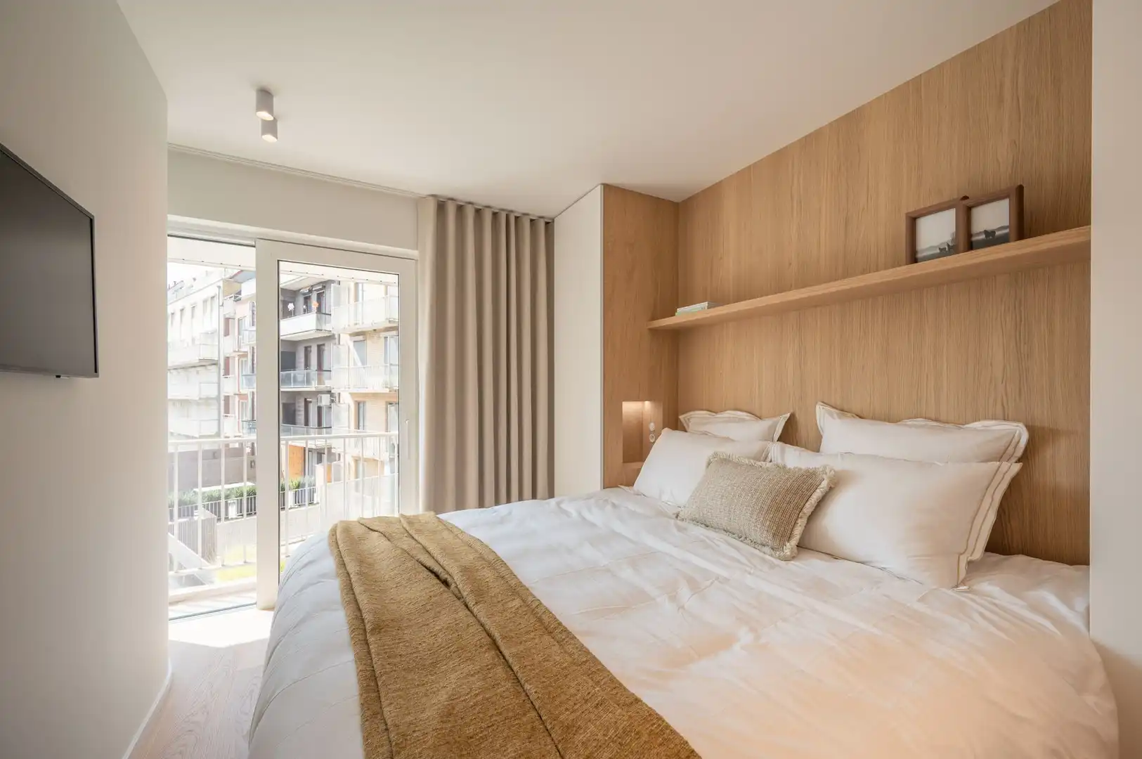 Lichtrijk, gerenoveerd appartement met uitzicht op het Lichttorenplein. foto 24