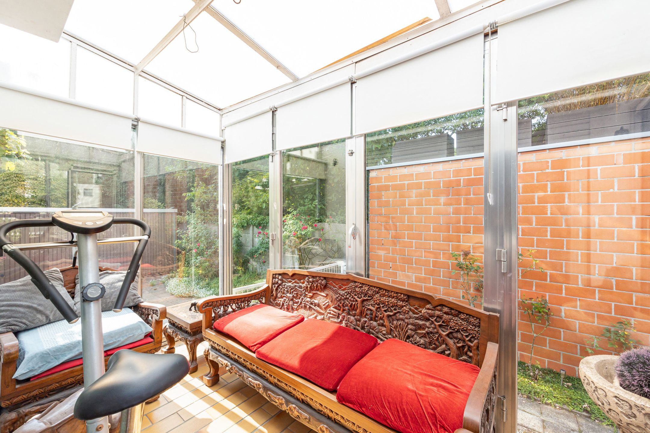 goed gelegen te renoveren woning met tuin en 2 garages + aanpalende bouwgrond (175m²) foto 17
