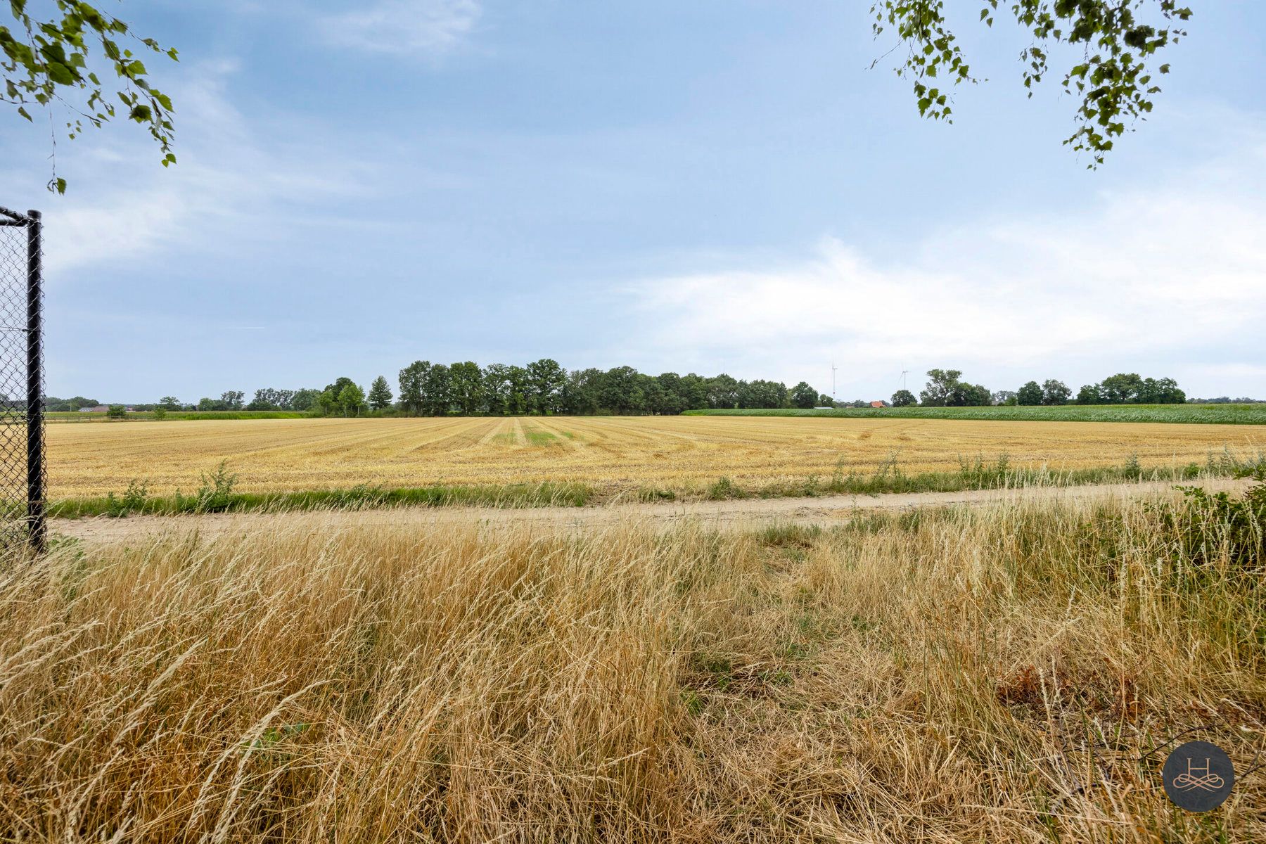 Uitstekend onderhouden woning met prachttuin op toplocatie foto 29