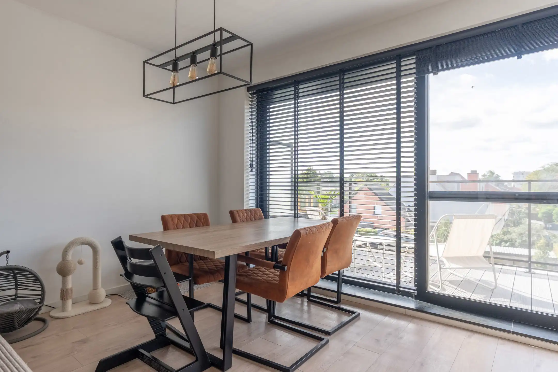 Energiezuinig 2-slpk app met ruim terras en autostaanplaats. foto 11