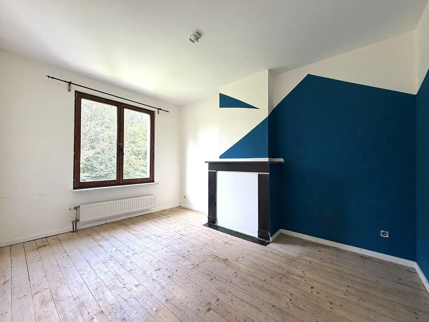 Charmante halfopen woning met Westtuin in een gegeerde woonwijk aan de Basiliek van Edegem! foto 10