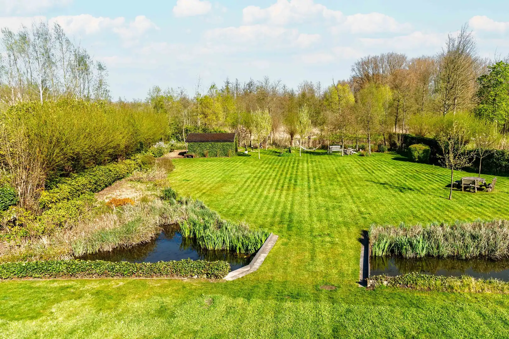 Prachtige instapklare woning met diverse invullingsmogelijkheden! foto 19