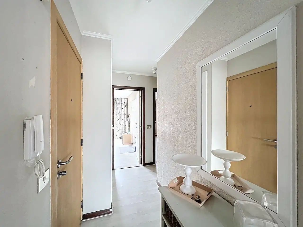 Verzorgd en uitstekend gelegen 2-slaapkamerappartement op de Graaf d’Ursellaan foto 15