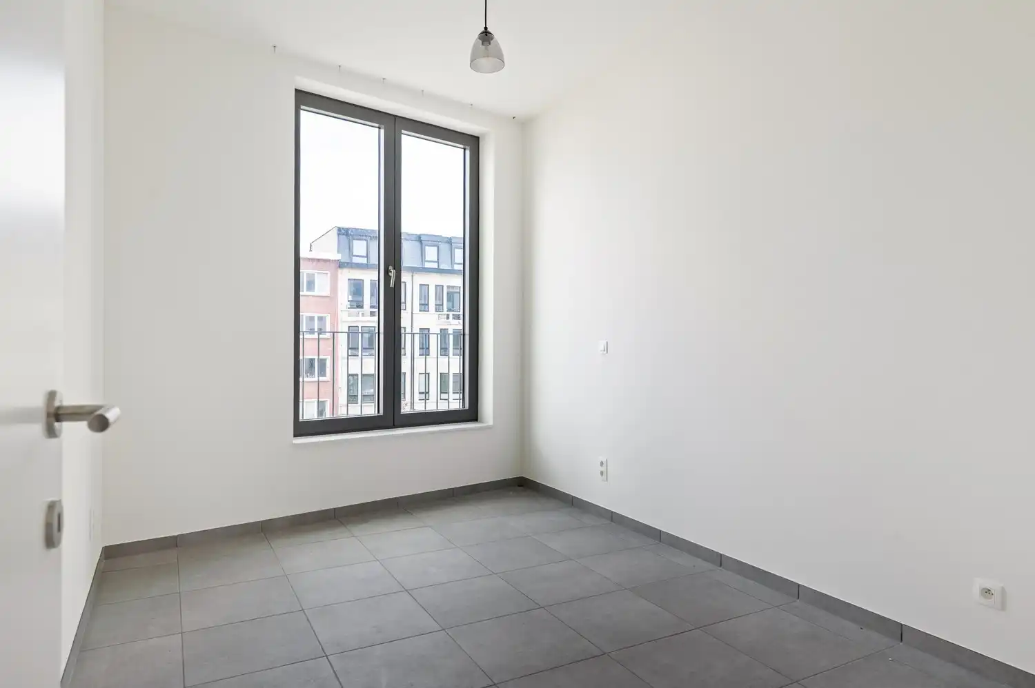 Prachtig en lichtrijk nieuwbouwappartement te huur nabij Zurenborg! foto 9