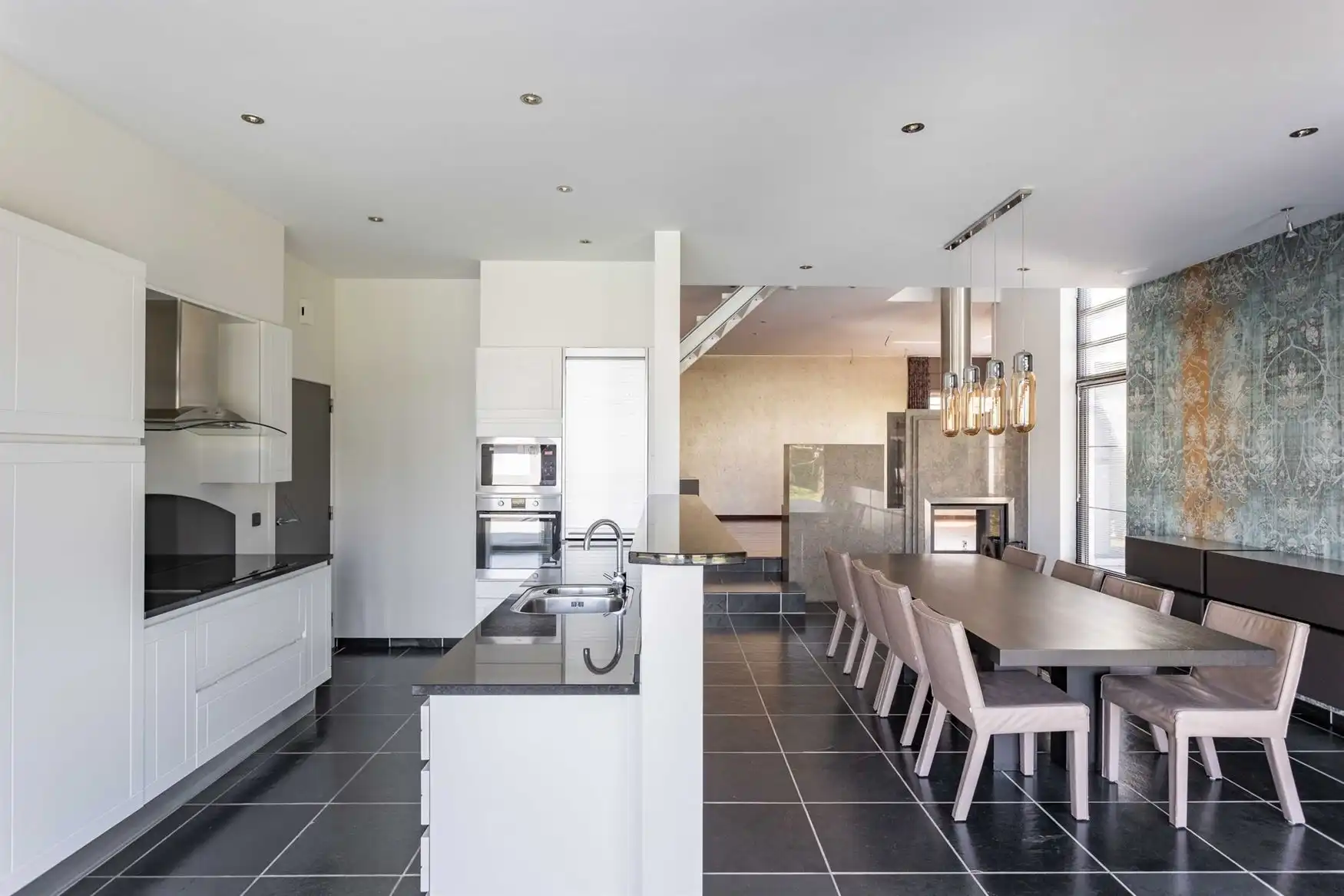 Exclusieve villa met bedrijfsgebouwen op toplocatie in Sint-Laureins foto 12
