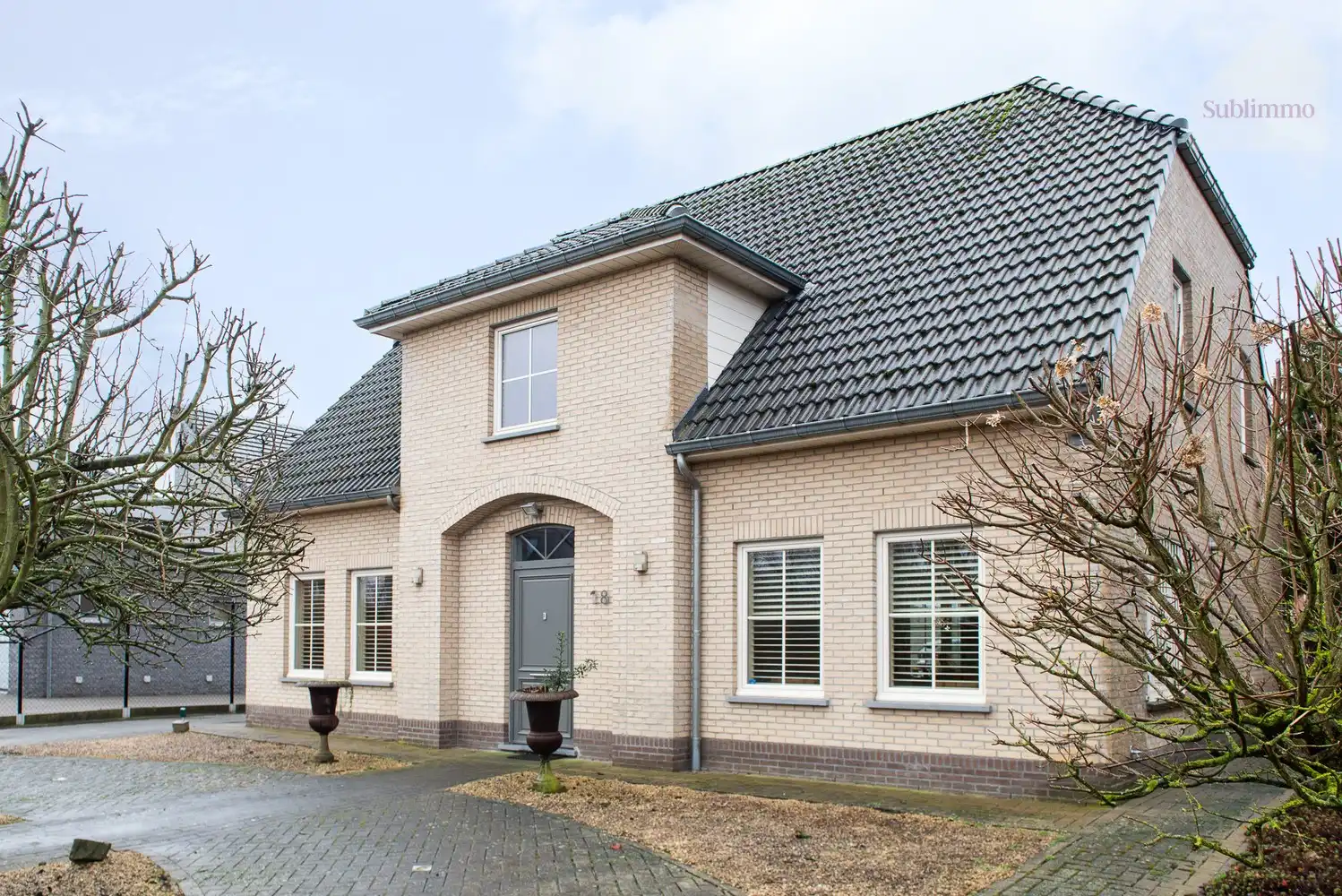 Open bebouwing te koop – Energiezuinige woning (EPC B) met multifunctionele garage op 15a76ca foto 2