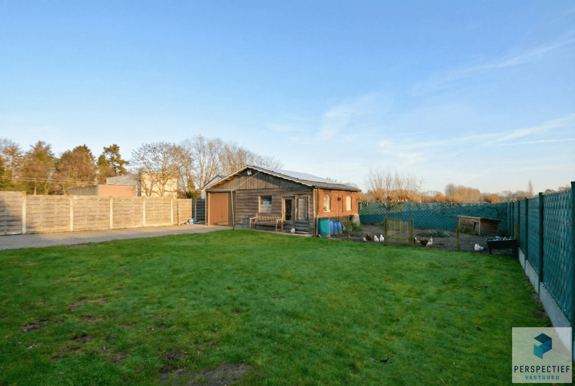 UITSTEKEND GELEGEN GELIJKVLOERSE WONING met 4 slaapkamers en tuin foto 24