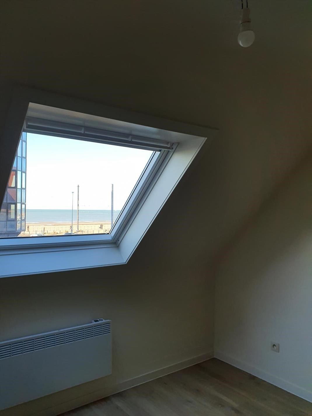 Prachtig gerenoveerd duplexappartement, met zicht op zee foto 5