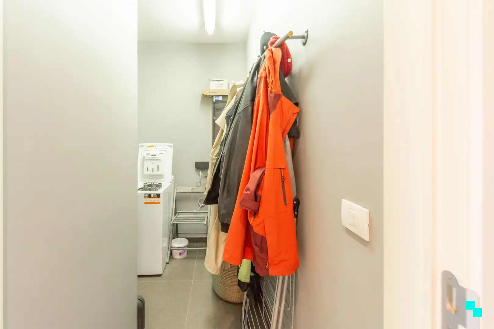 Lichtrijk twee slaapkamerappartement met tuin te Gent foto 21