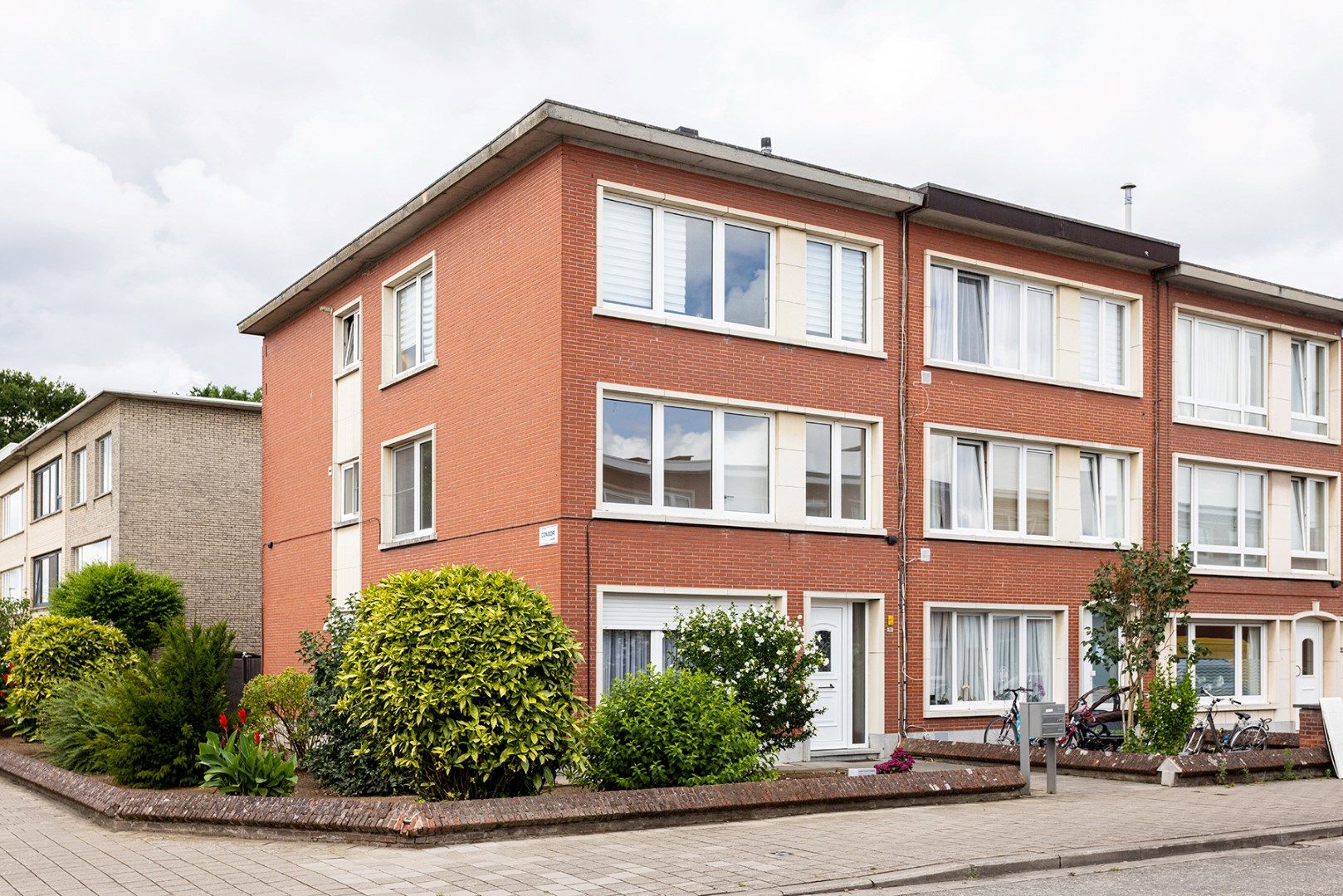 Op te frissen 3 slpk appartement in Zwarte Arendwijk! foto 16